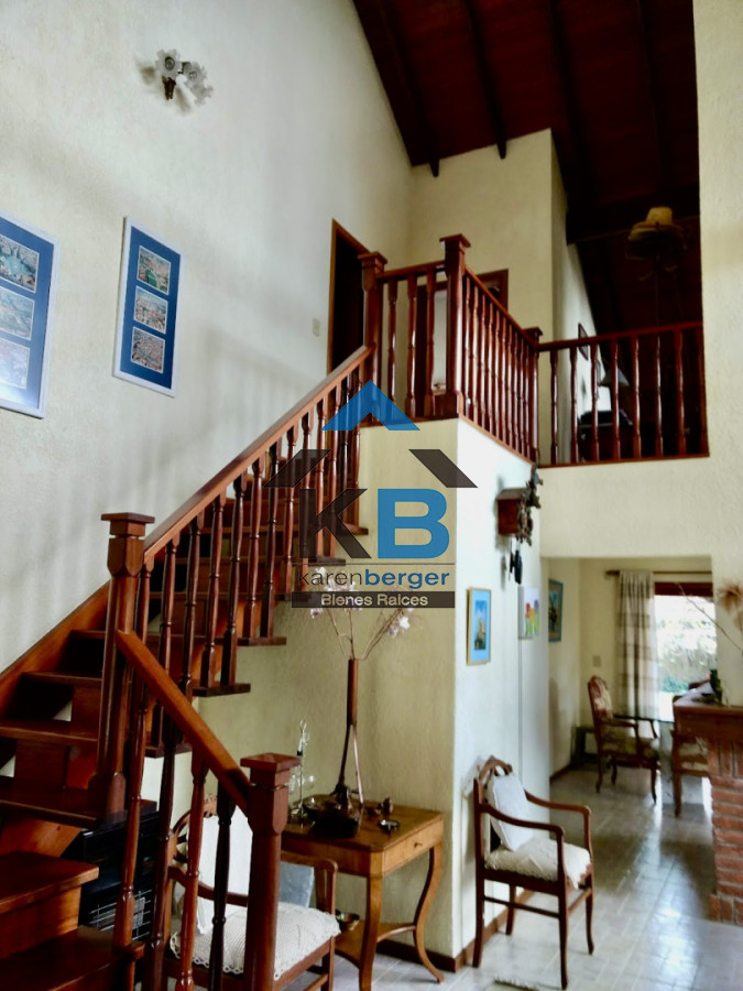 Casa ID.696 - Alquiler Cantegril Punta del Este