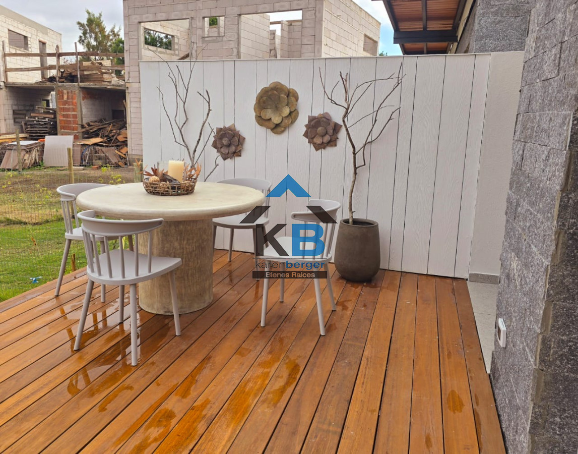 Casa ID.513 - Casa en La Barra, La Barra