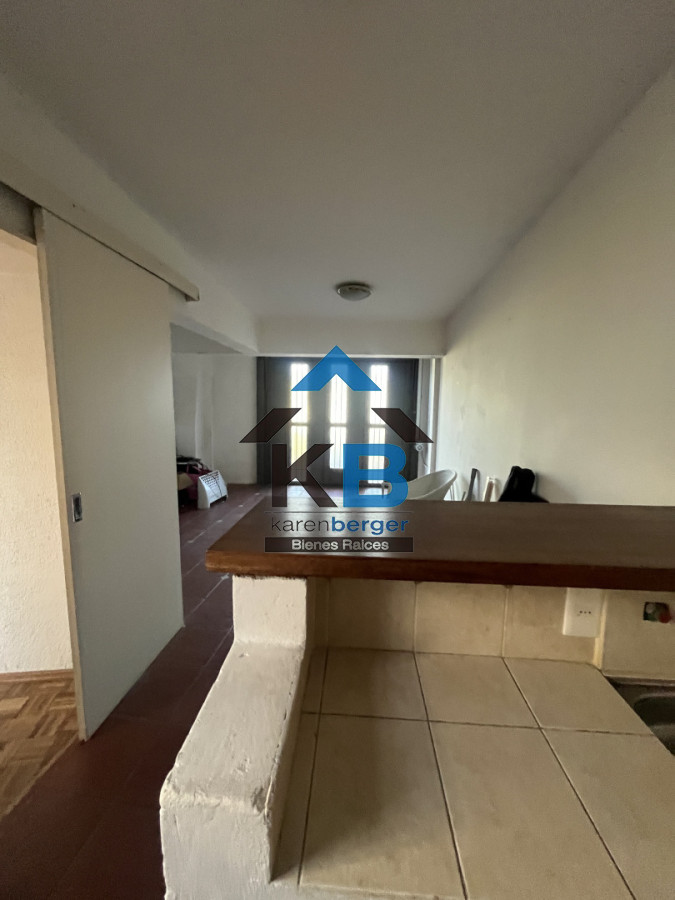 Casa ID.659 - Carrasco vende casa 3 dormitorios 