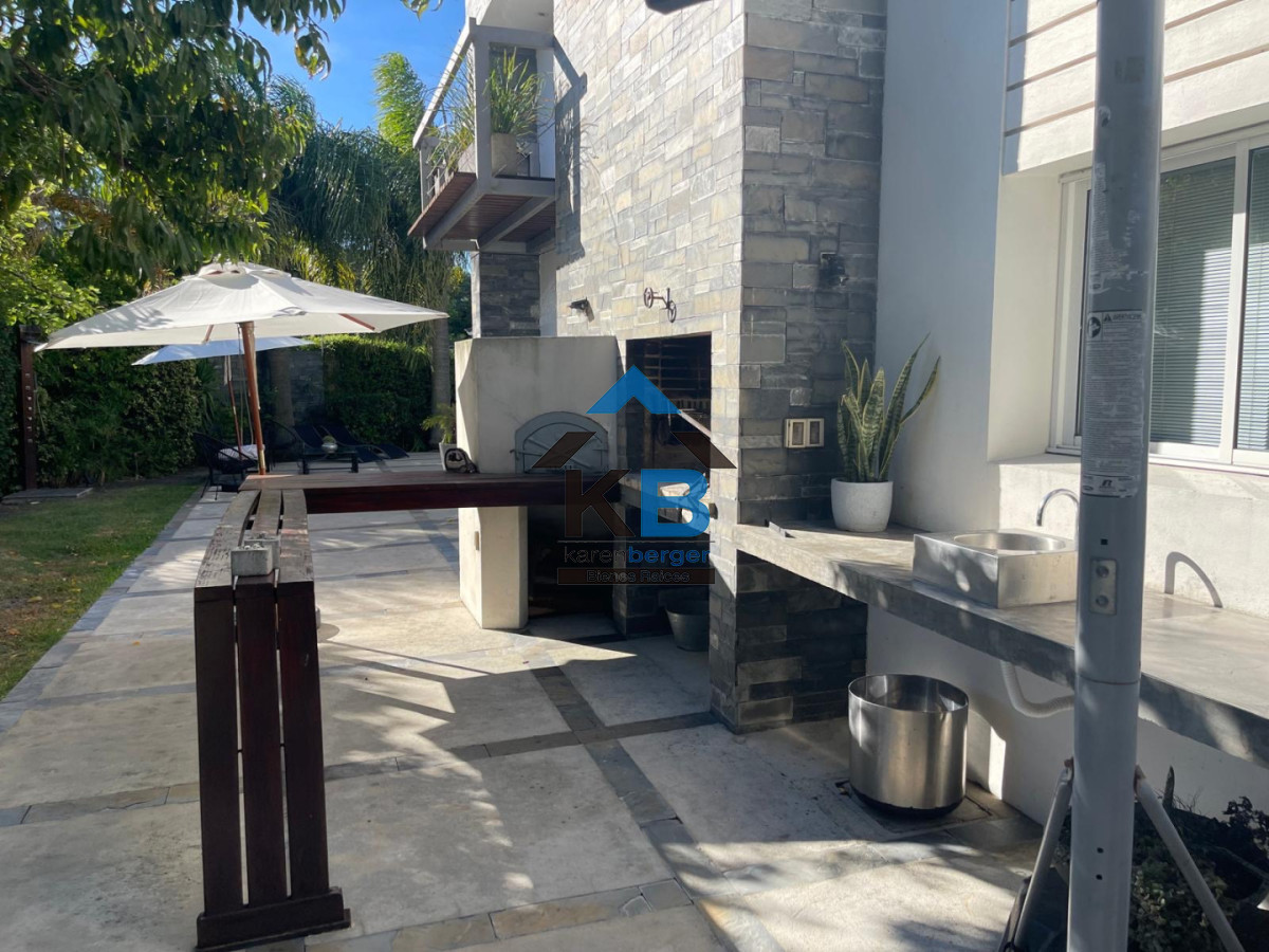 Casa ID.472 - Carrasco sur