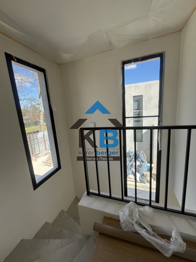 Casa ID.712 - Casa estilo housing