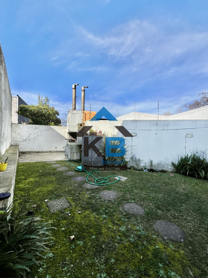 Casa ID.592 - Vende Malvin sur tres dormitorios 