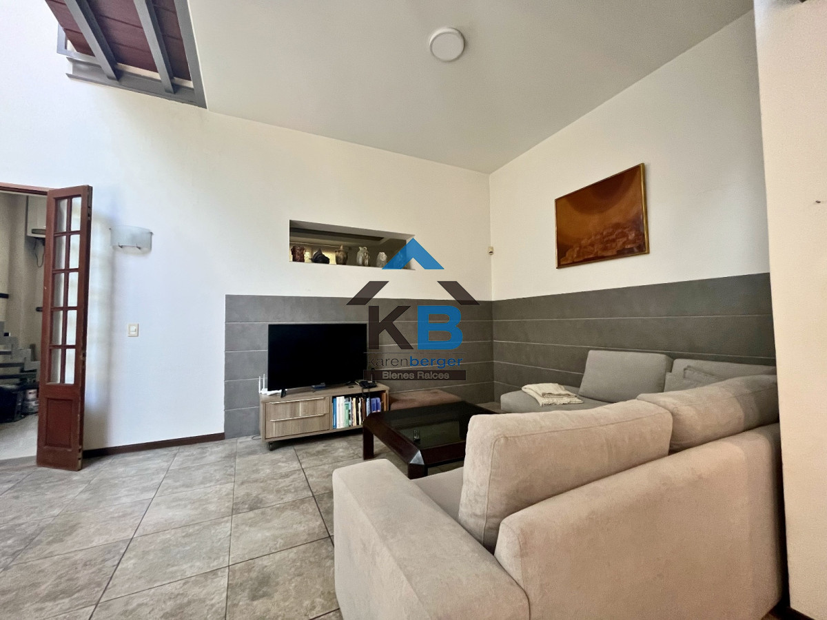 Casa ID.463 - Casa en Montevideo, Parque Rodo