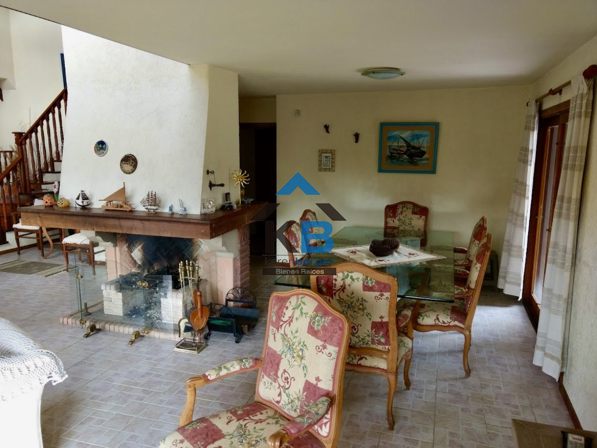 Casa ID.696 - Alquiler Cantegril Punta del Este