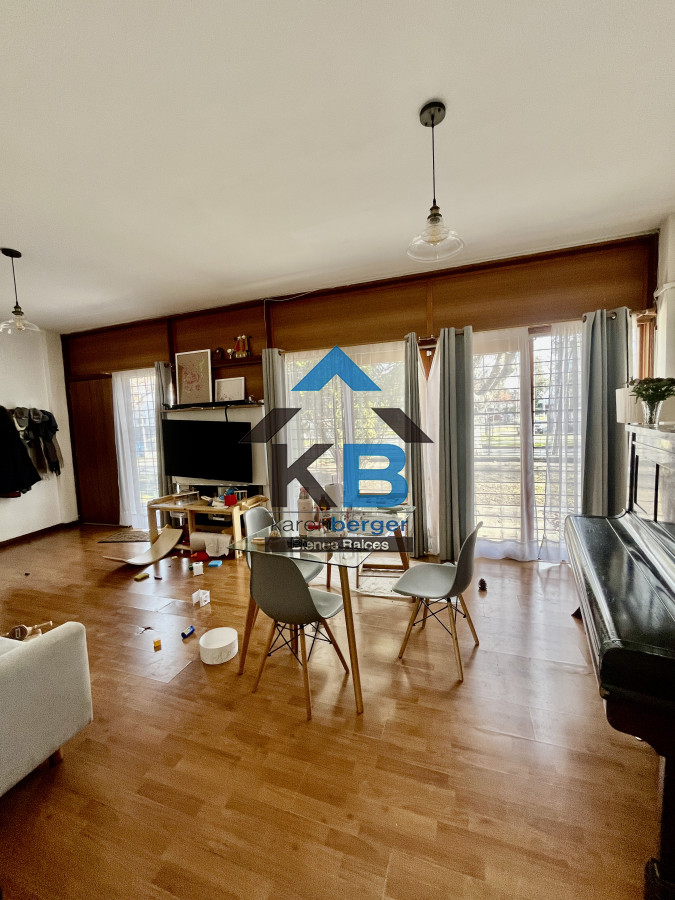 Casa ID.592 - Vende Malvin sur tres dormitorios 