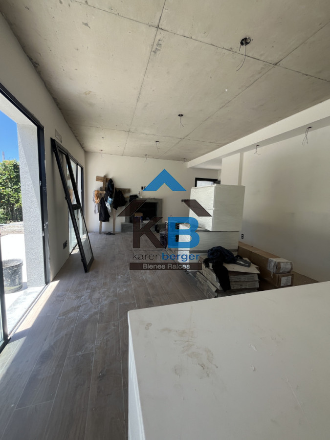 Casa ID.583 - Casa en Ciudad de la Costa, Barra de Carrasco