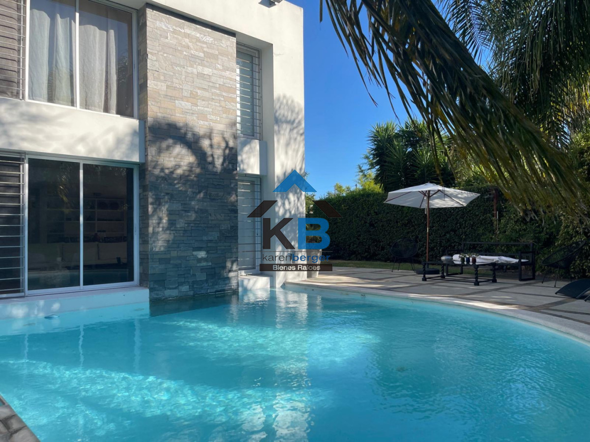 Casa ID.472 - Carrasco sur