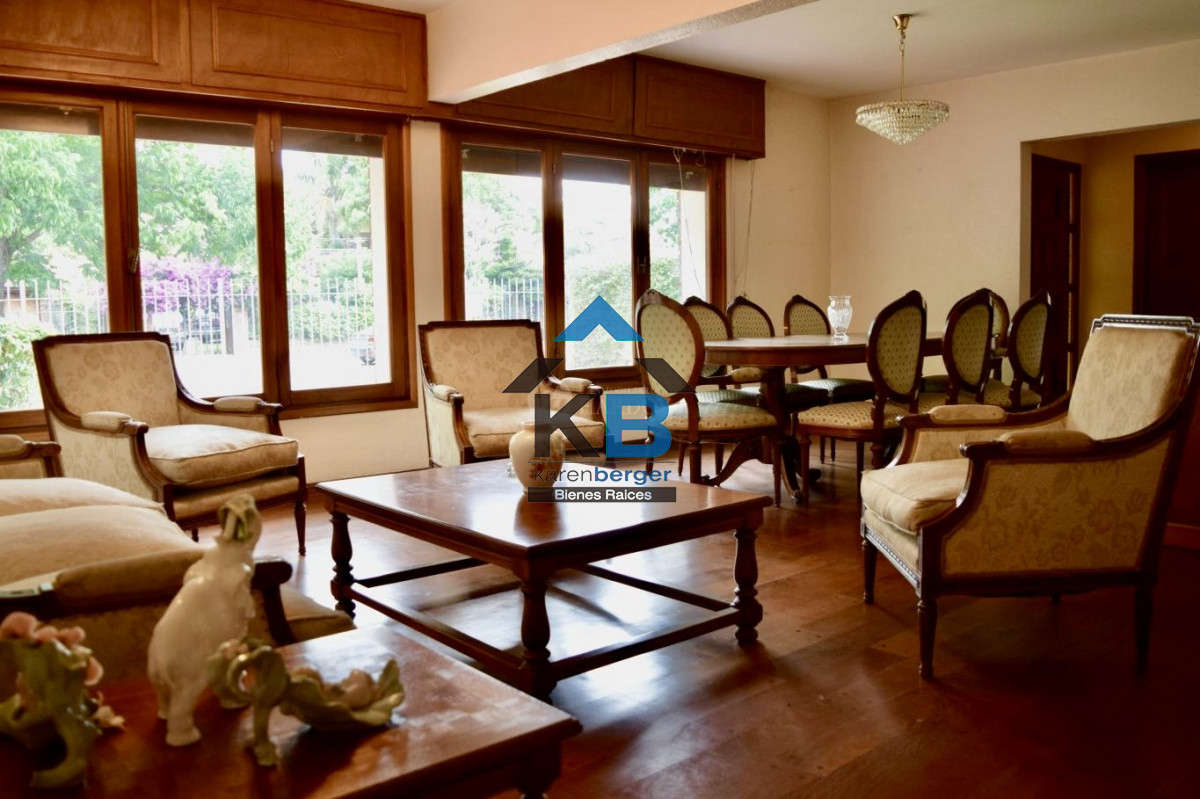 Casa ID.599 - Carrasco alquiler empresa o familiar