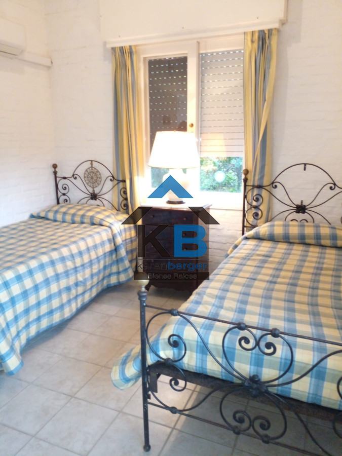 Casa ID.462 - Casa en Punta del Este, Marly