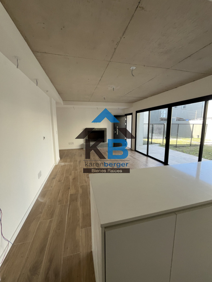 Casa ID.583 - Casa en Ciudad de la Costa, Barra de Carrasco