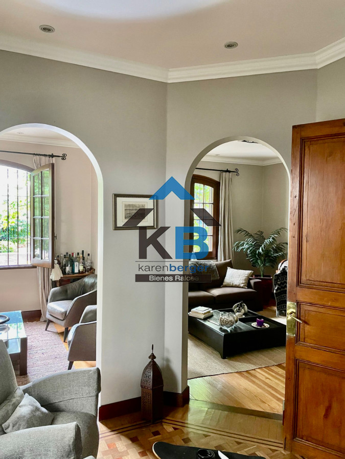 Casa ID.323 - Divina Casa En Punta Carretas 