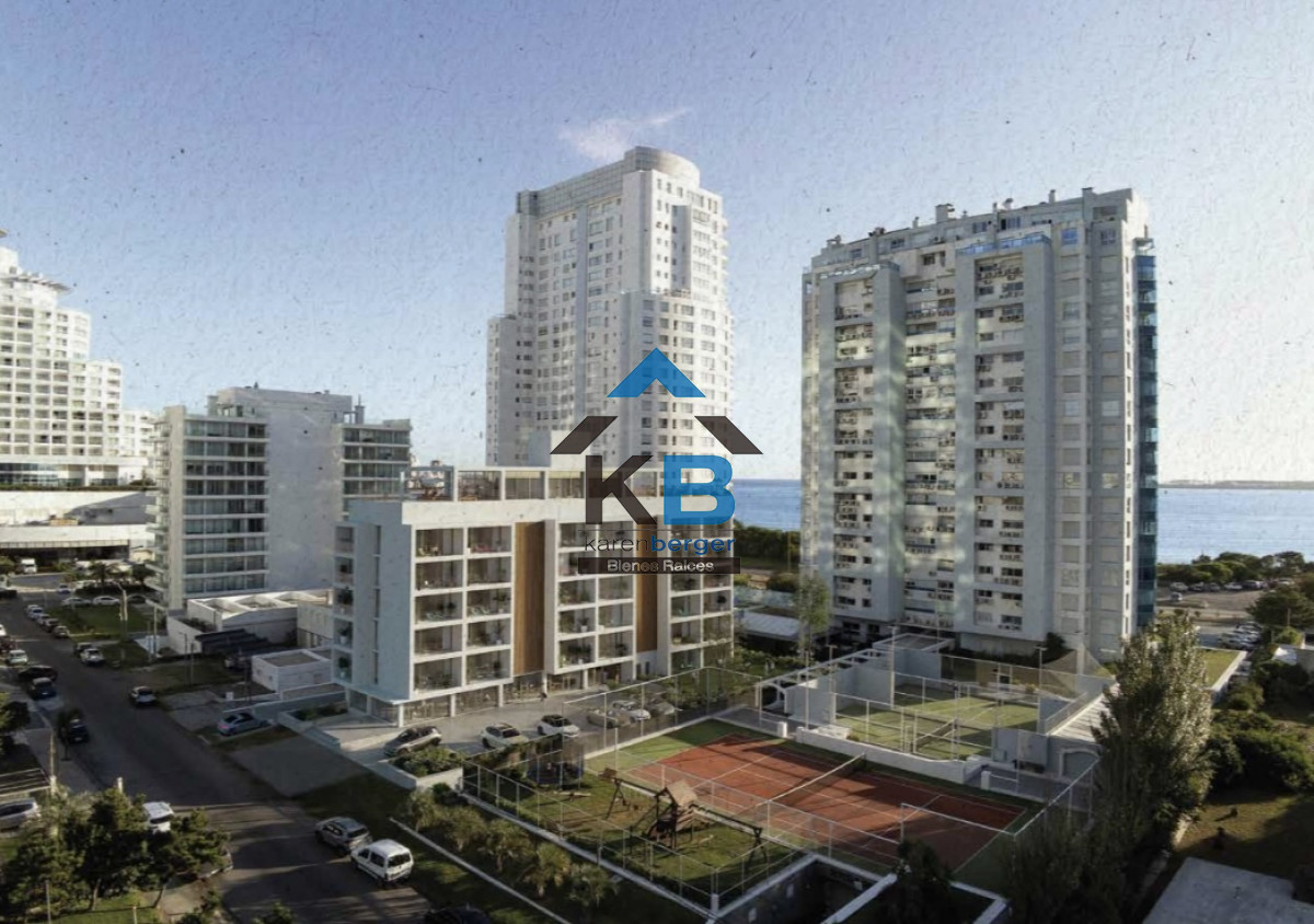 Local Comercial ID.573 - Local en Punta del Este, Mansa