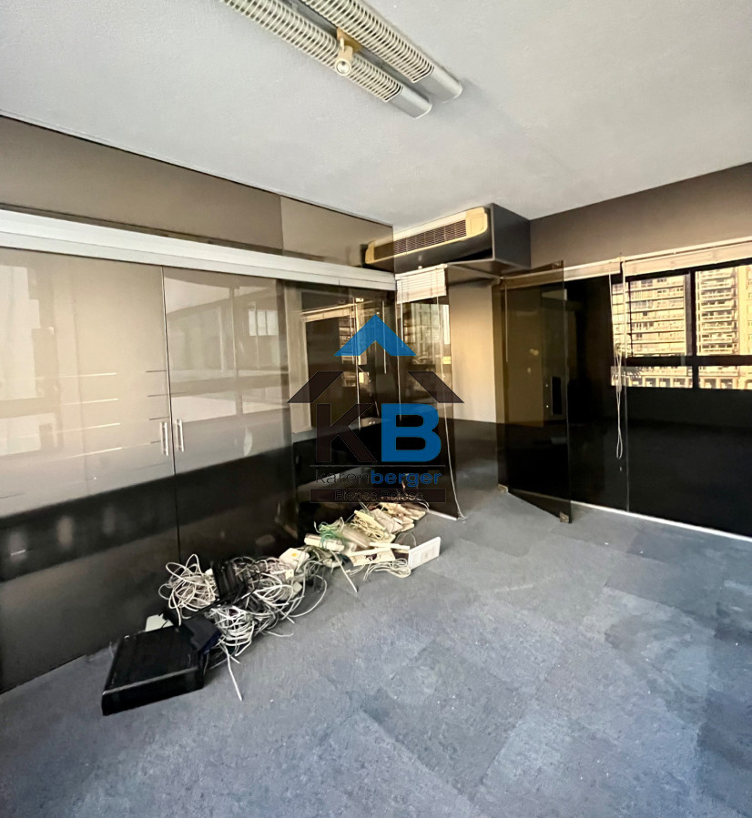 Local Comercial ID.81 - Alquiler Anual De Oficinas