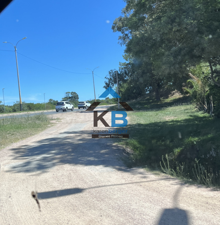 Terreno ID.641 - Vende terreno edificio