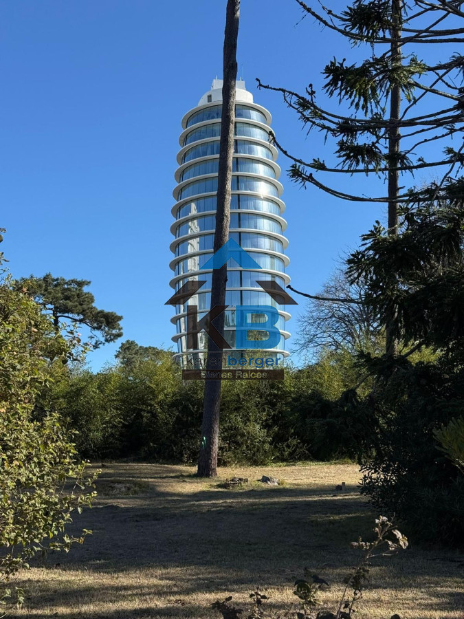Terreno ID.532 - Terreno en Punta del Este, Lugano