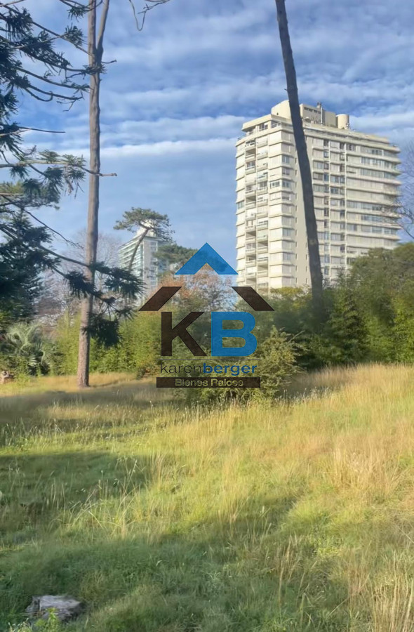 Terreno ID.532 - Terreno en Punta del Este, Lugano