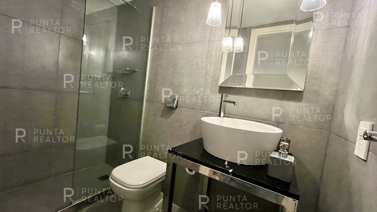 Apartamento ID.2103 - Apartamento venta 1 dormitorio y medio Punta del Este