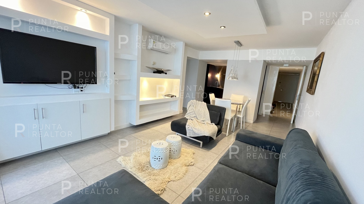 Apartamento ID.2103 - Apartamento venta 1 dormitorio y medio Punta del Este