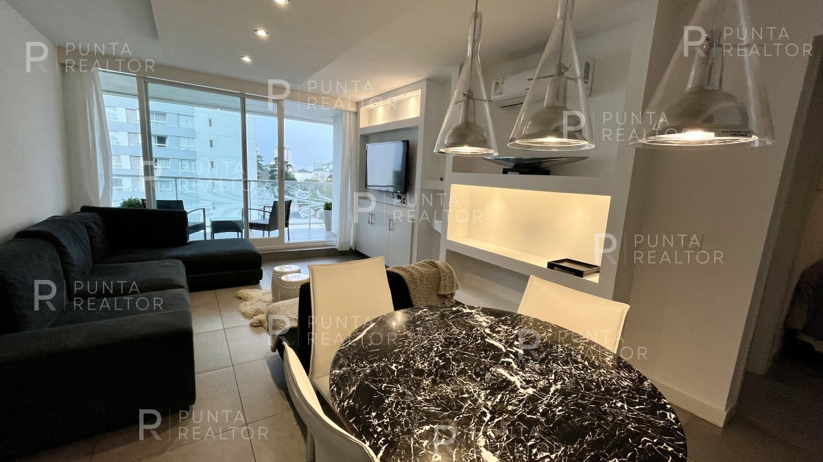Apartamento ID.2103 - Apartamento venta 1 dormitorio y medio Punta del Este