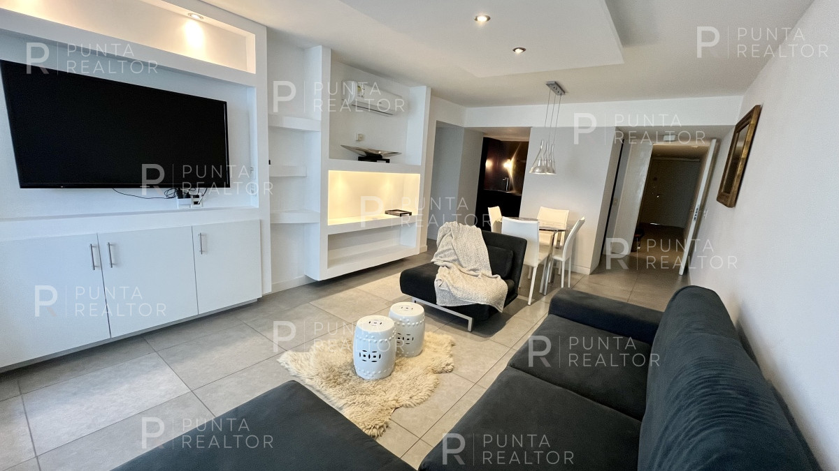 Apartamento ID.2103 - Apartamento venta 1 dormitorio y medio Punta del Este