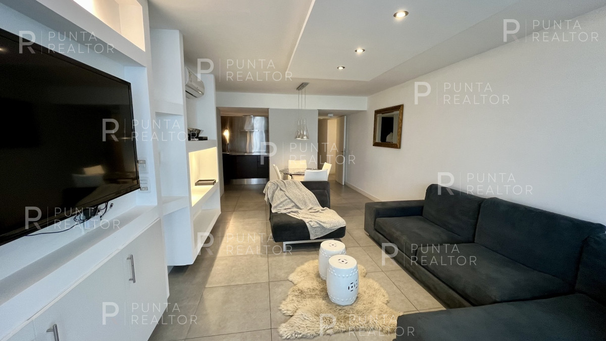 Apartamento ID.2103 - Apartamento venta 1 dormitorio y medio Punta del Este