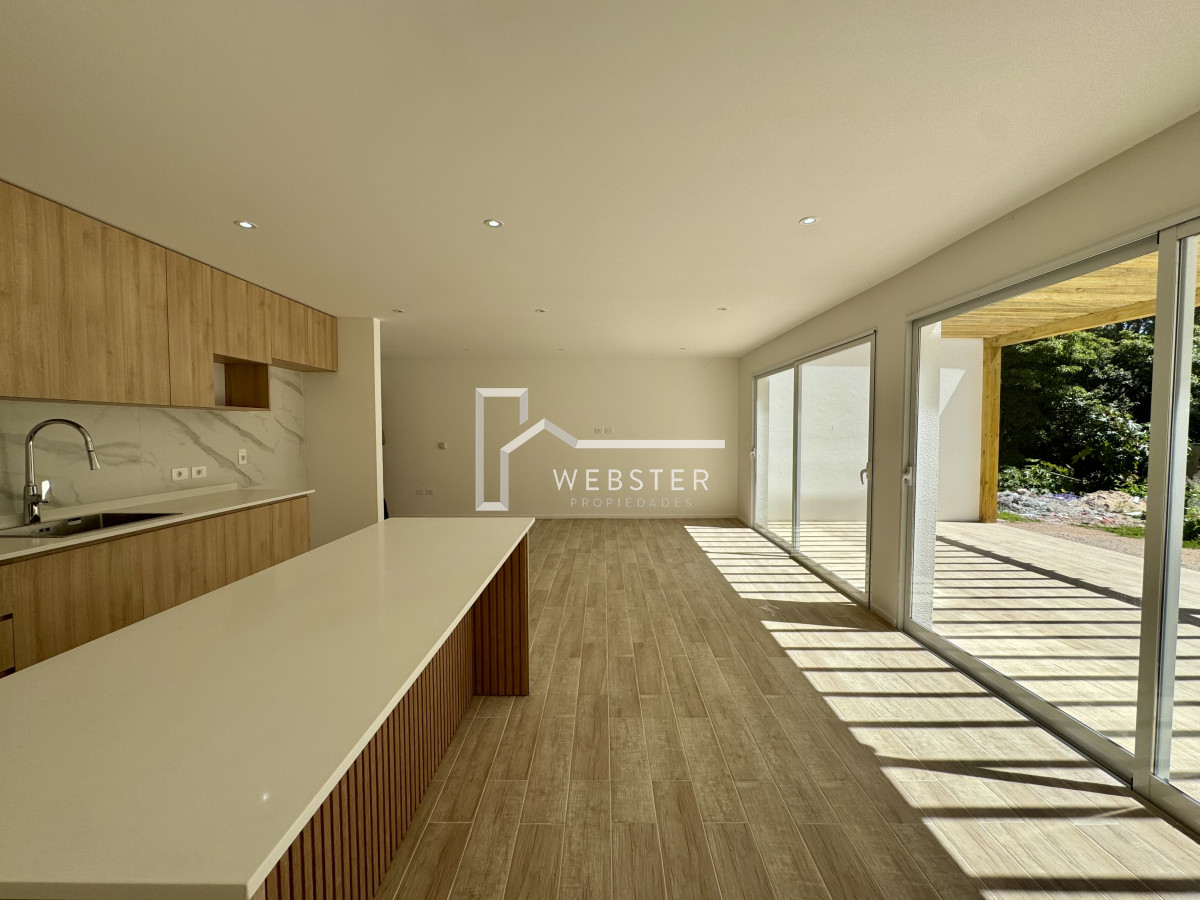 Casa ID.2576 - Venta casa 3 dormitorios Punta del Este