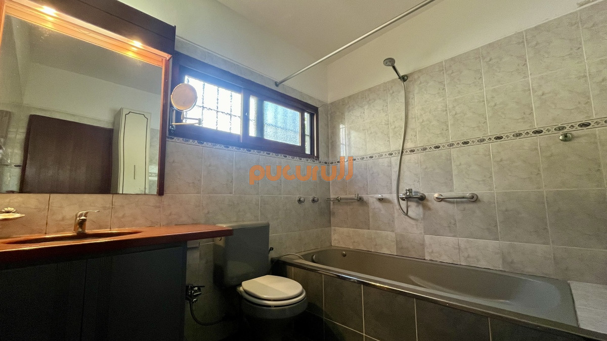 Casa ID.1755 - Casa Venta Las Grutas Punta Ballena