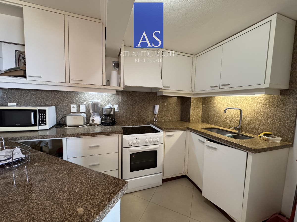 Apartamento ID.4207 - Apartamento frente al mar barbacoa propia 2 dormitorios 2 baños primera linea Pinares Mansa Punta del Este