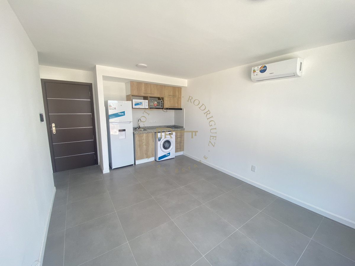 Apartamento ID.3348 - En venta apartamento en Maldonado, muy buena Renta.