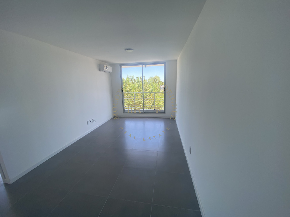 Apartamento ID.3347 - En venta apartamento en Maldonado, muy buena Renta.
