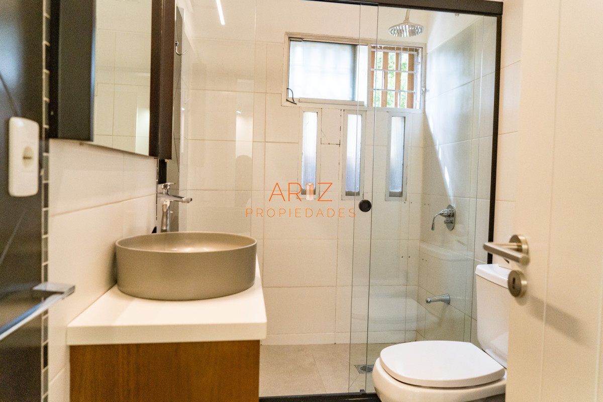 Casa ID.2490 - Venta Casa 4 dormitorios mas dependencia Punta del Este