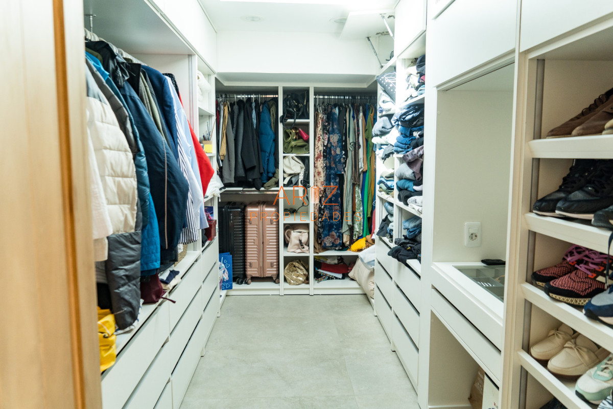 Casa ID.2490 - Venta Casa 4 dormitorios mas dependencia Punta del Este