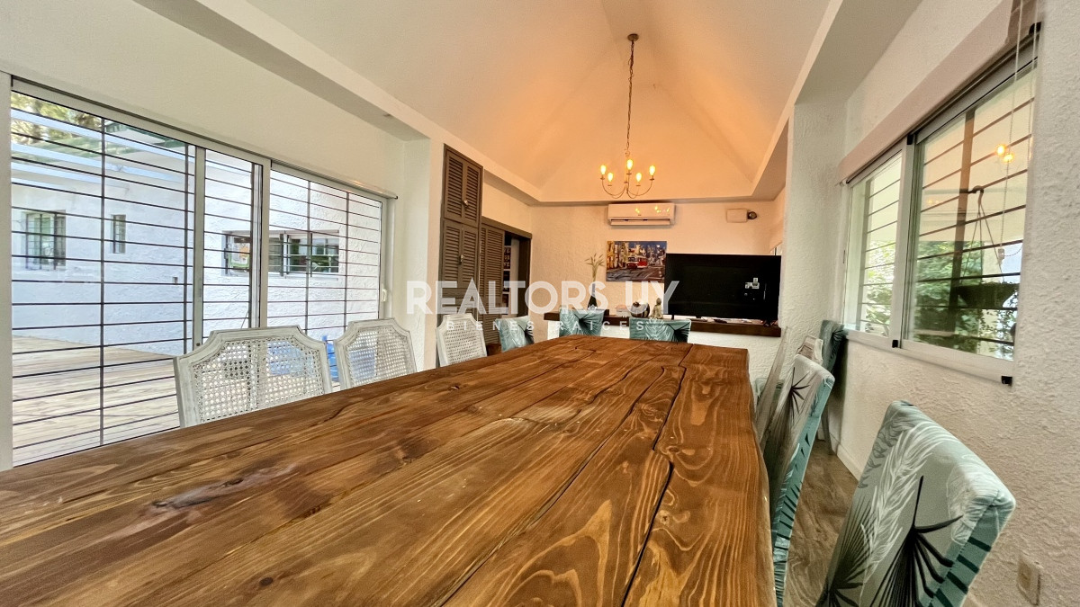 Casa ID.65 - Casa venta 6 dormitorios Punta del Este
