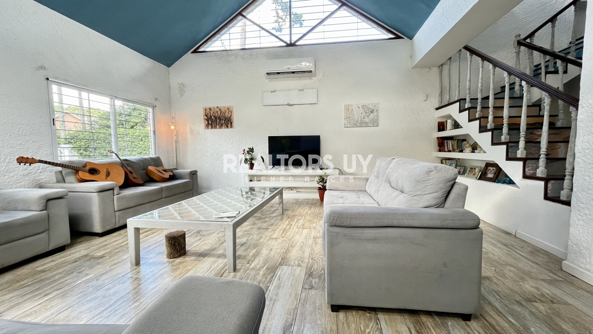 Casa ID.65 - Casa venta 6 dormitorios Punta del Este
