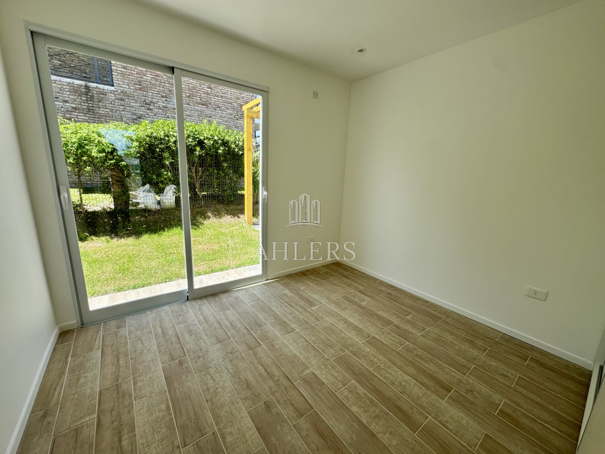 Casa ID.367 - Venta casa 3 dormitorios Punta del Este