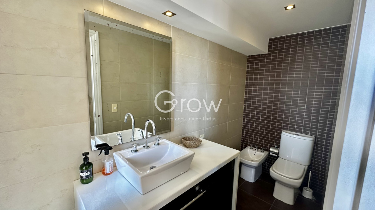 Apartamento ID.3529 - Venta Apartamento 5 dormitorios en suite brava