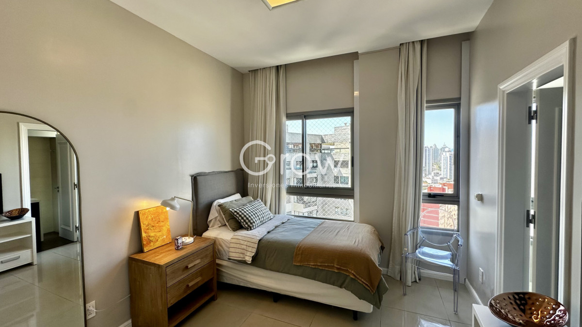 Apartamento ID.3529 - Venta Apartamento 5 dormitorios en suite brava