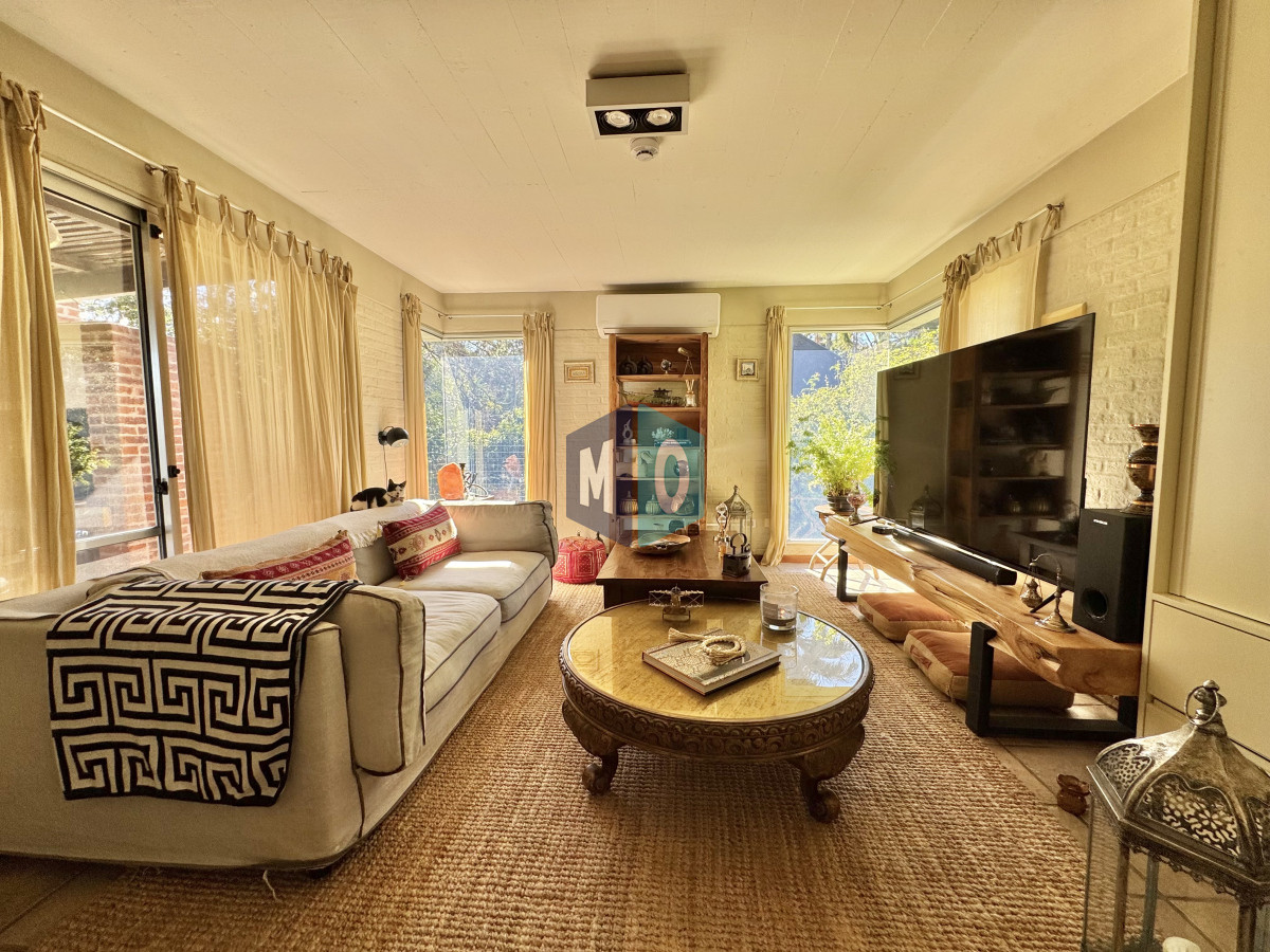 Casa ID.1111 - Venta Casa 4 Dormitorios Pinares Punta del Este