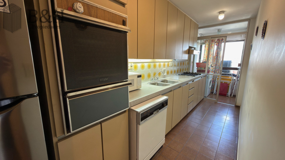 Apartamento ID.6346 - Venta Apartamento 2 Dormitorios y Dependencia Península Punta del Este