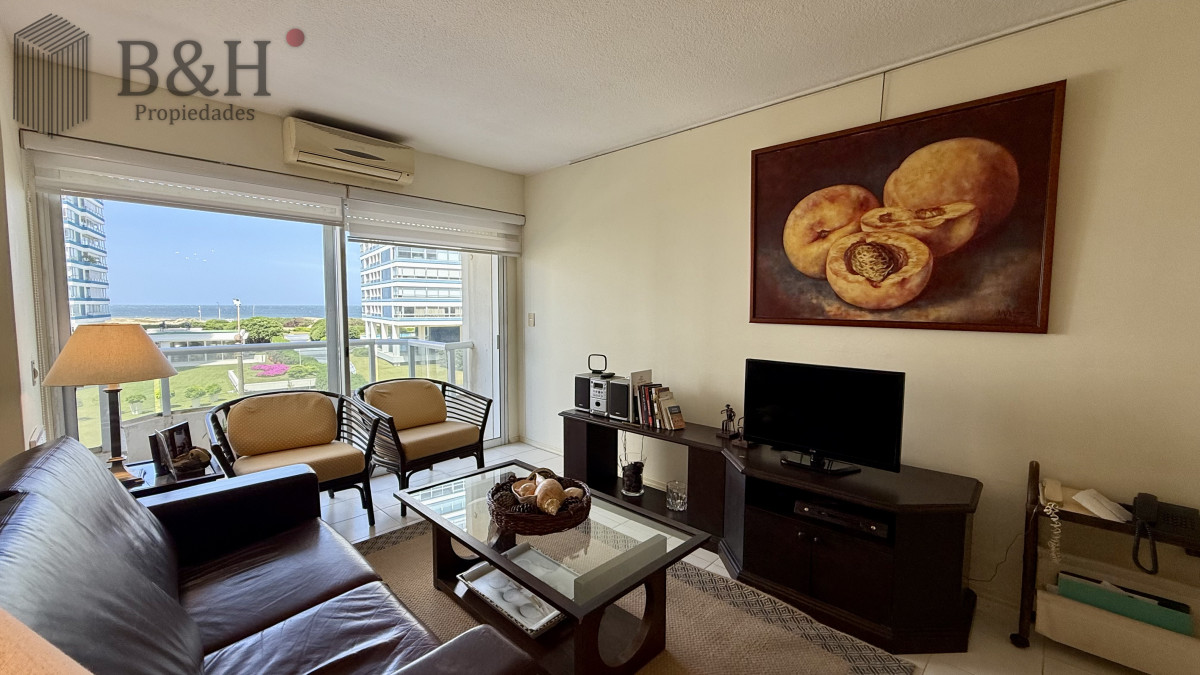 Apartamento ID.6345 - Venta Apartamento 2 Dormitorios Punta del Este