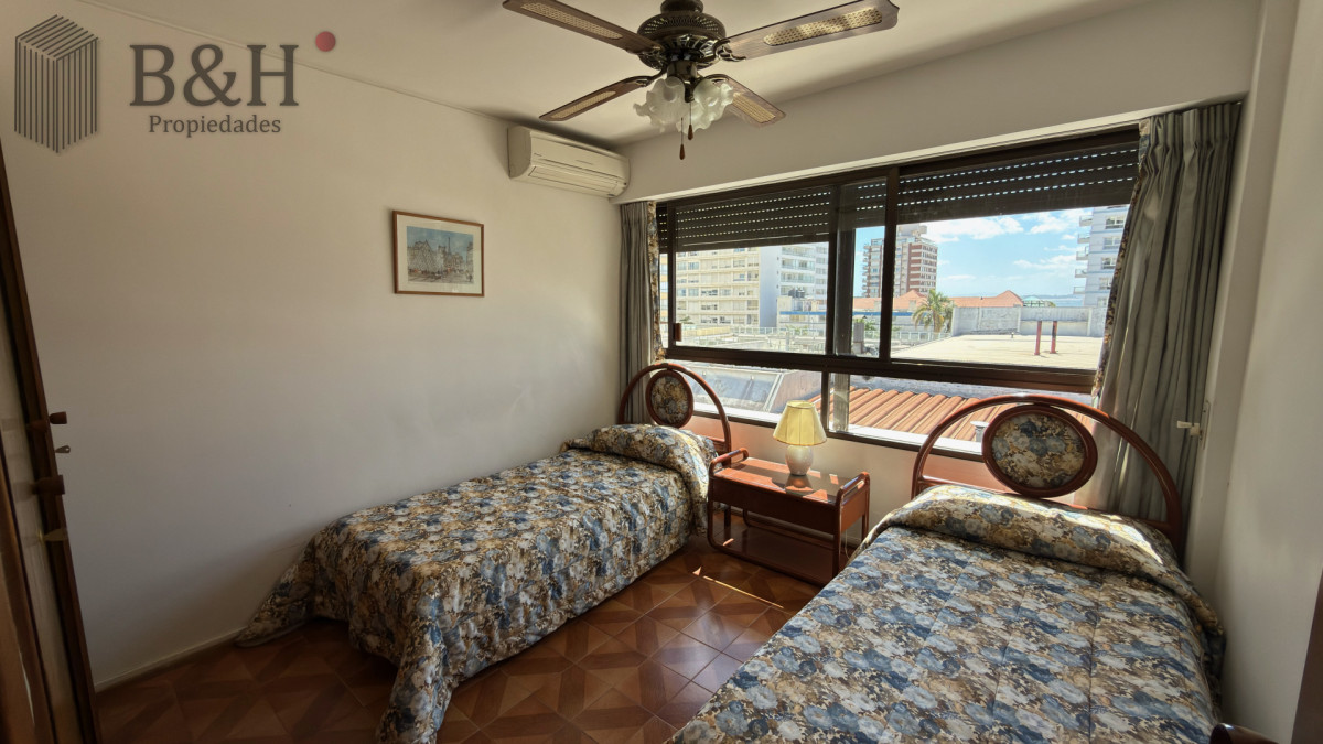 Apartamento ID.6346 - Venta Apartamento 2 Dormitorios y Dependencia Península Punta del Este