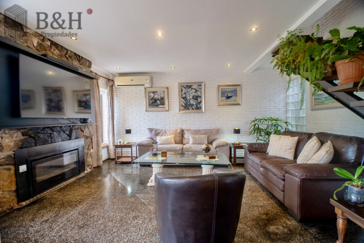 Casa ID.7588 - Venta casa 3 dormitorios Pinares