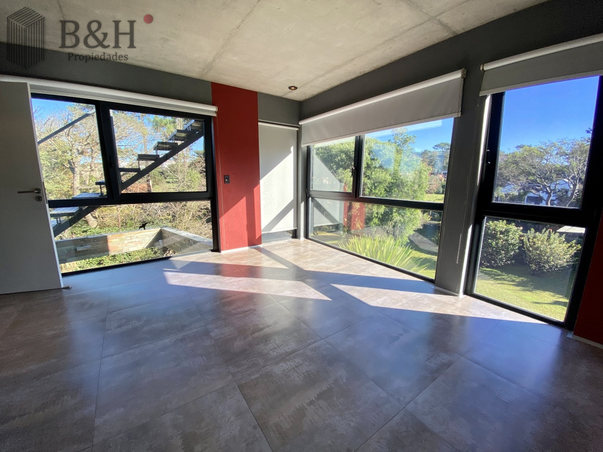 Casa ID.2981 - Casa Venta 2 dormitorios + servicio Punta del Este