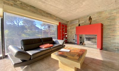 Casa Venta 2 dormitorios + servicio Punta del Este