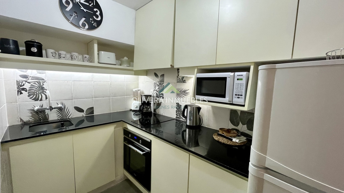 Apartamento ID.12126 - Apartamento Alquiler Anual 1 dormitorio Punta del Este