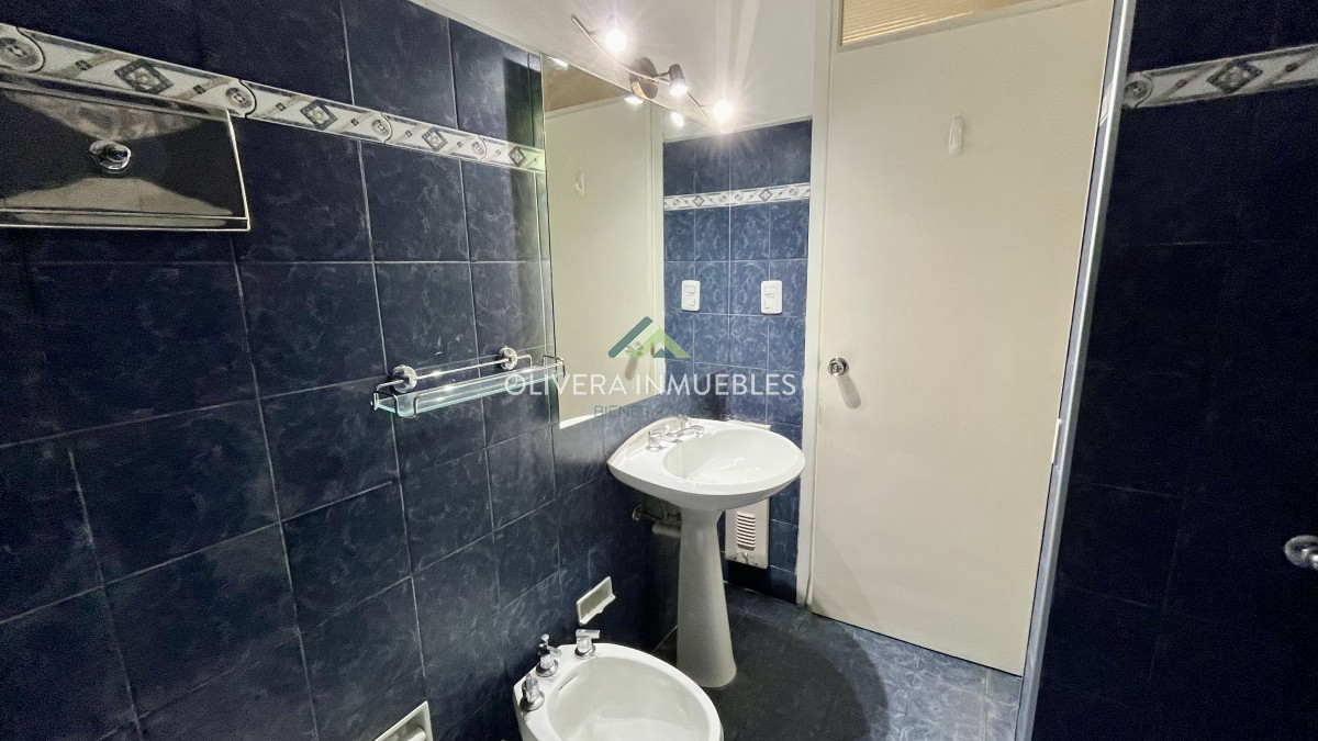 Apartamento ID.12126 - Apartamento Alquiler Anual 1 dormitorio Punta del Este