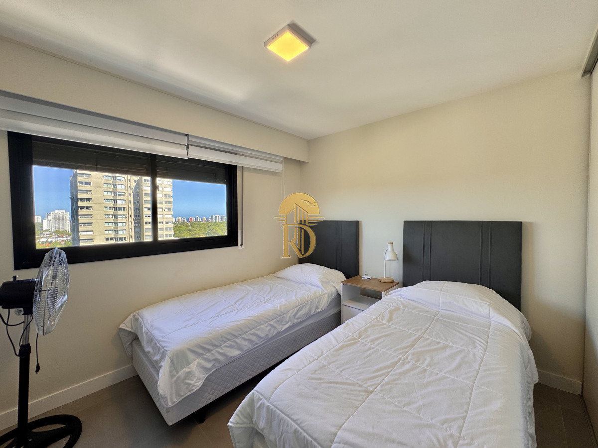 Venta apartamento 2 dormitorios 2 baños Punta del Este -id-142-17