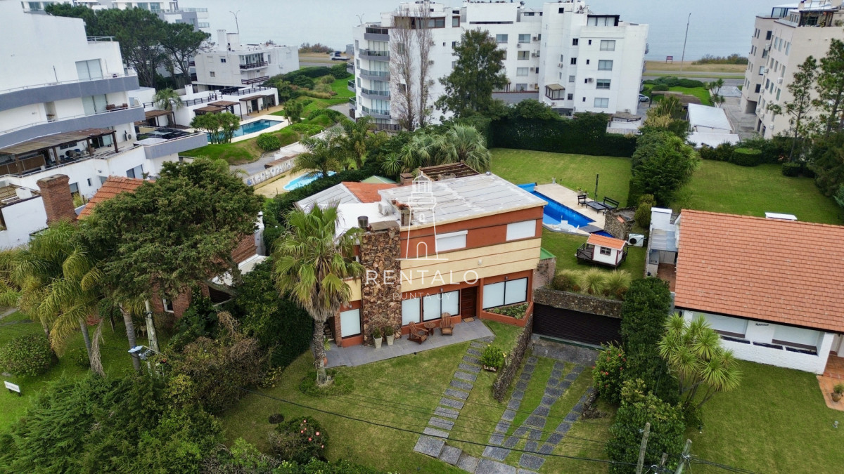 Casa ID.1117 - Venta casa 3 dormitorios Pinares
