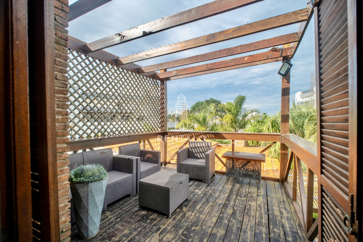 Casa ID.1117 - Venta casa 3 dormitorios Pinares