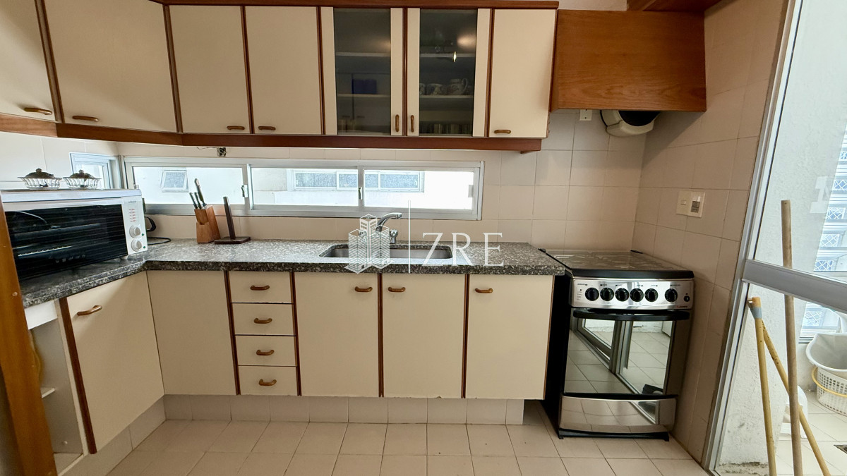 Apartamento ID.1068 - Venta Apartamento 2 Dormitorios Punta del Este